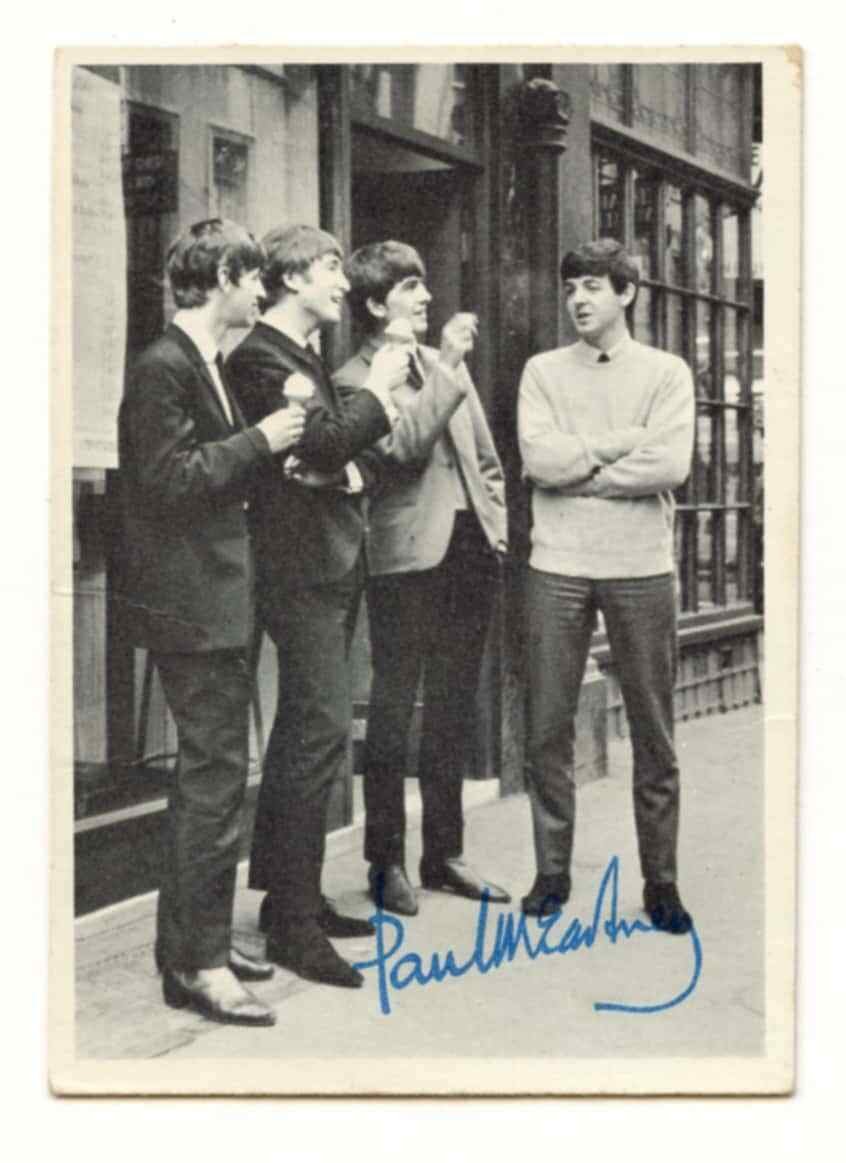 The Beatles 1964 Topps Black and White Trading Card No. 54 1st Series