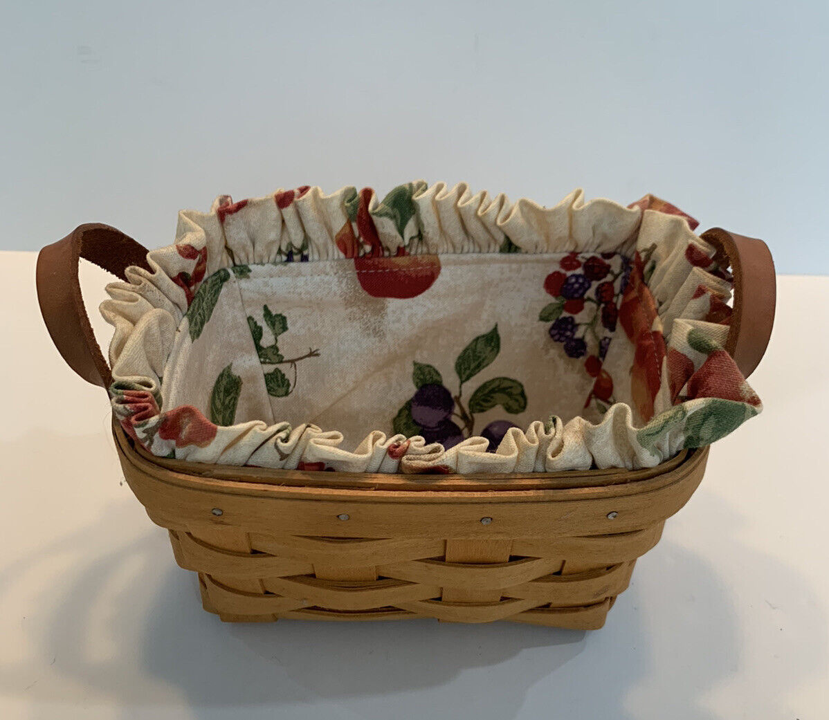 Vintage Handmade Longaberger Basket With Leather Handle's+Cotton Liner Floral