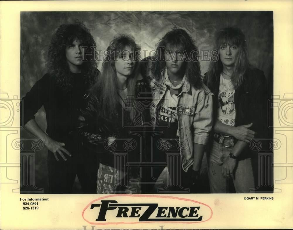 Press Photo Four members of the band Prezence - sap38512