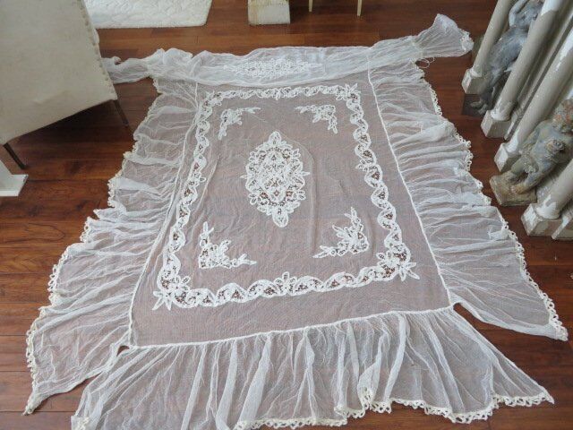 Old Antique WHITE Tambour Embroidered NET LACE BEDSPREAD & Pillow Cover COVERLET