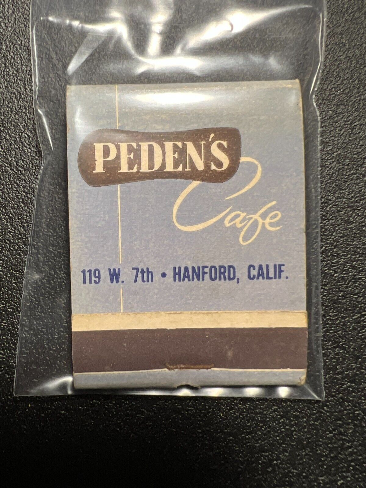 VINTAGE MATCHBOOK - PEDEN\'S CAFE - HANFORD, CA - UNSTRUCK