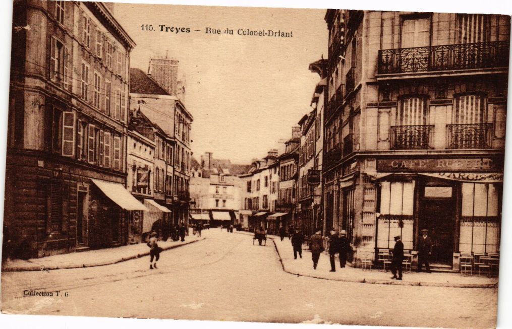 CPA TROYES - Rue du Colonel Driant (179354)