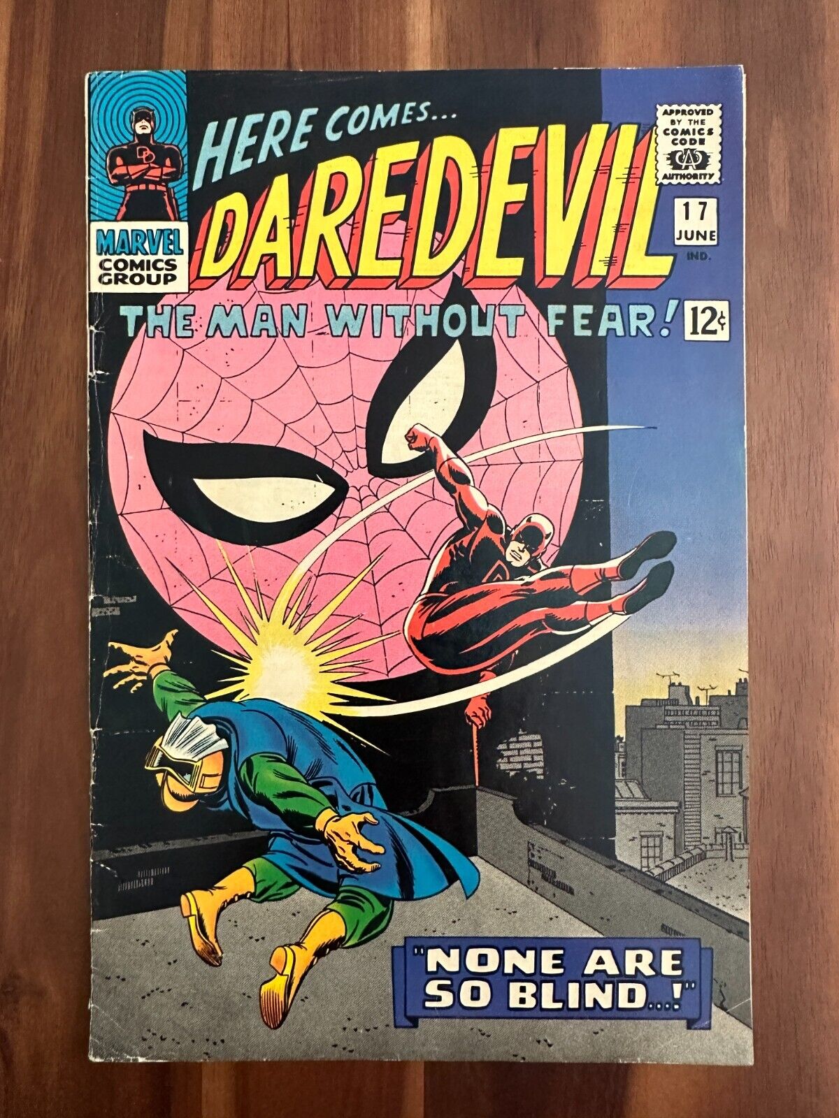 Daredevil #17 1966 Silver Age Marvel Comics Lee & Romita Amazing Spiderman app