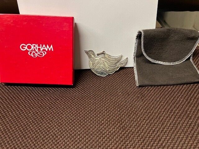 Gorham 925 sterling silver filigree Christmas bird ornament w/pouch & box.