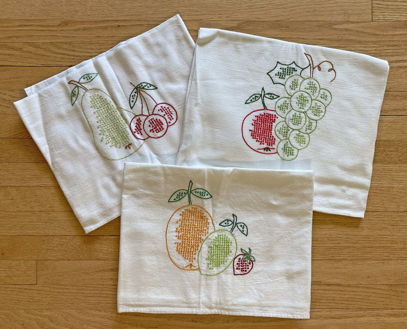 3 Vtg Embroidered Flour Sack Dish Towels Cross X Stitch Fruit Cherry Pear EXC