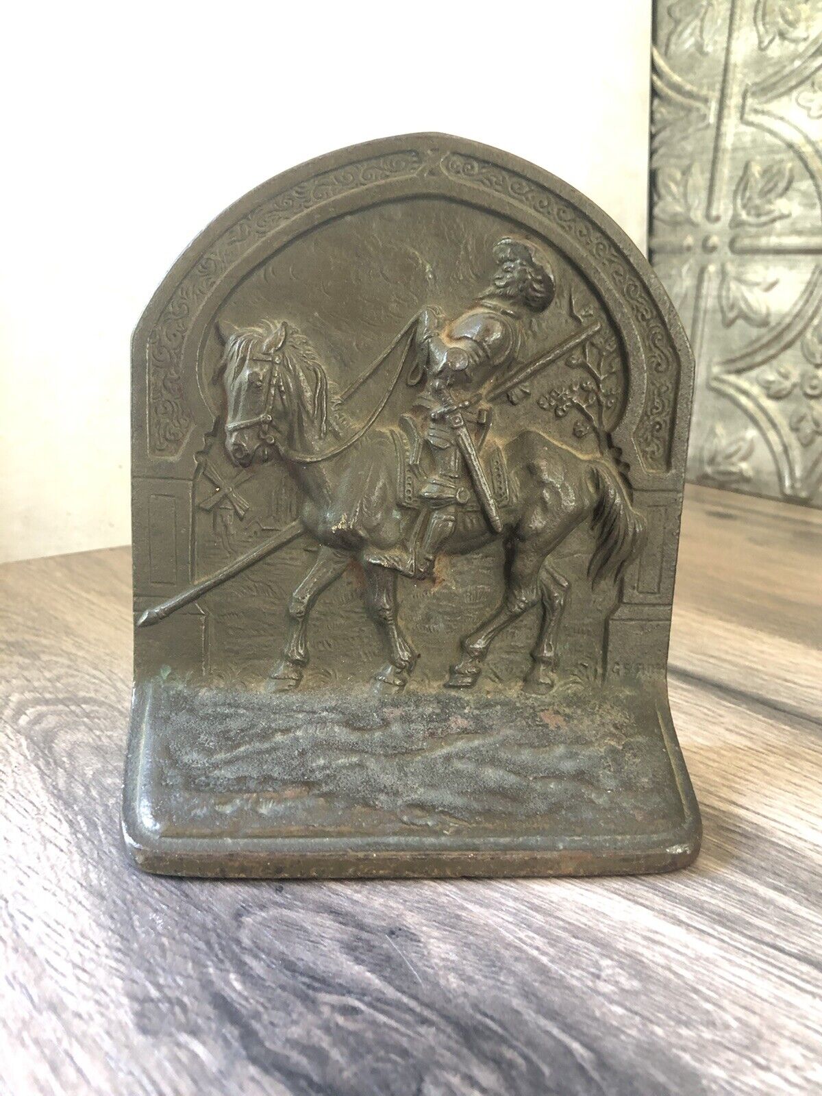 Antique Vtg Hubley Bookend Don Quixote Bronze Cast Iron Heavy Nice Patina