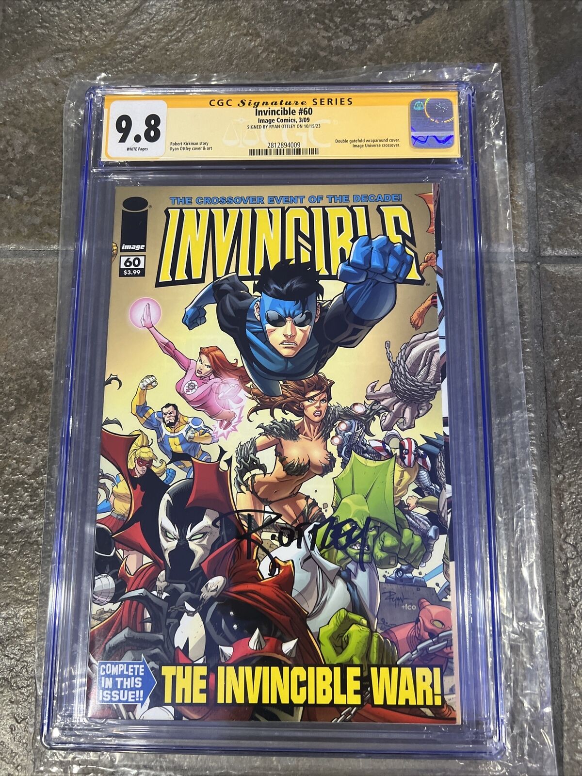 Invincible #60 CGC SS 9.8 SIGNED Ryan Ottley Gatefold Wraparound Cover 2009