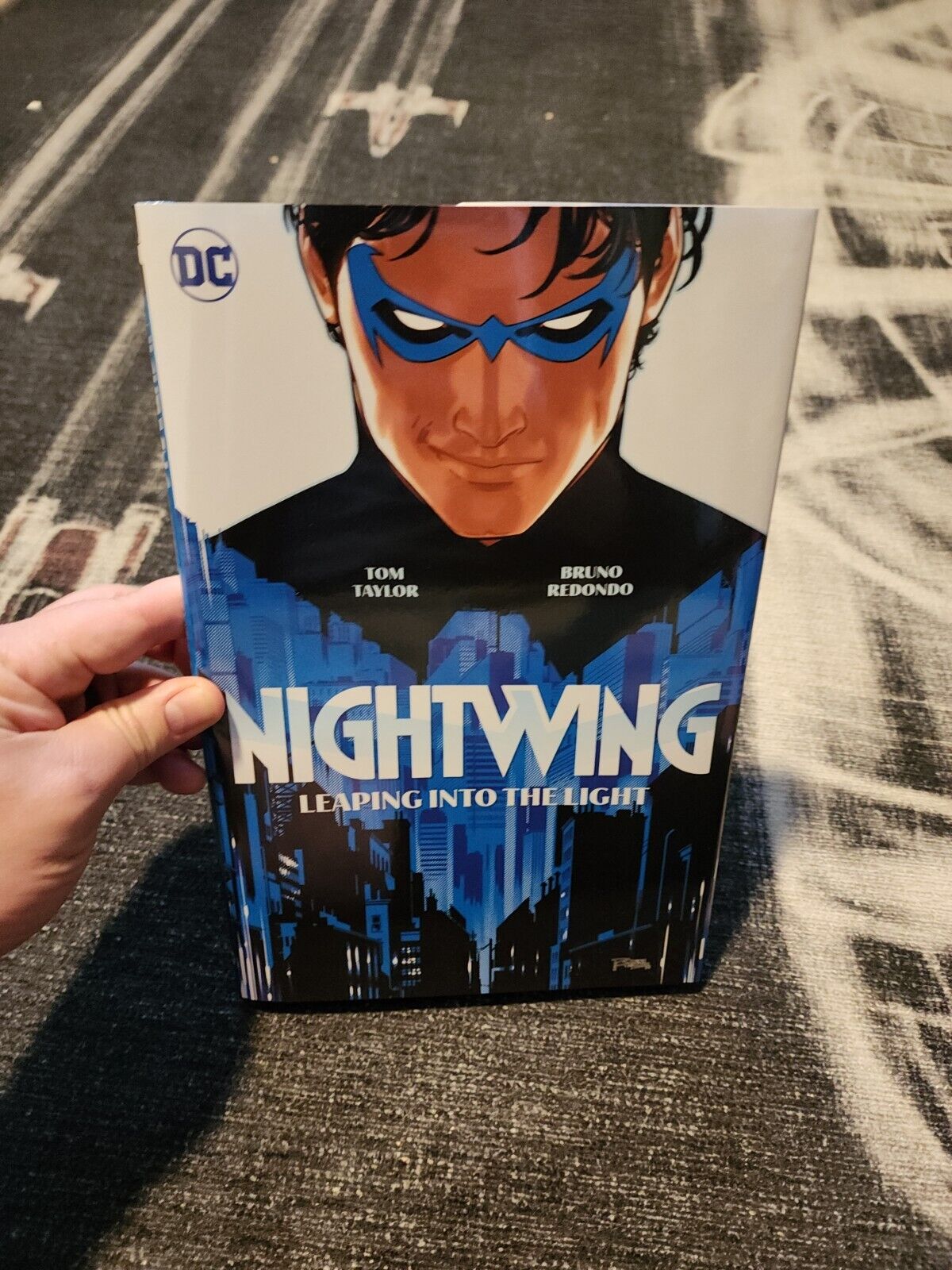 Nightwing Vol 1 (DC Comics, 2021 February 2022) Hardback 