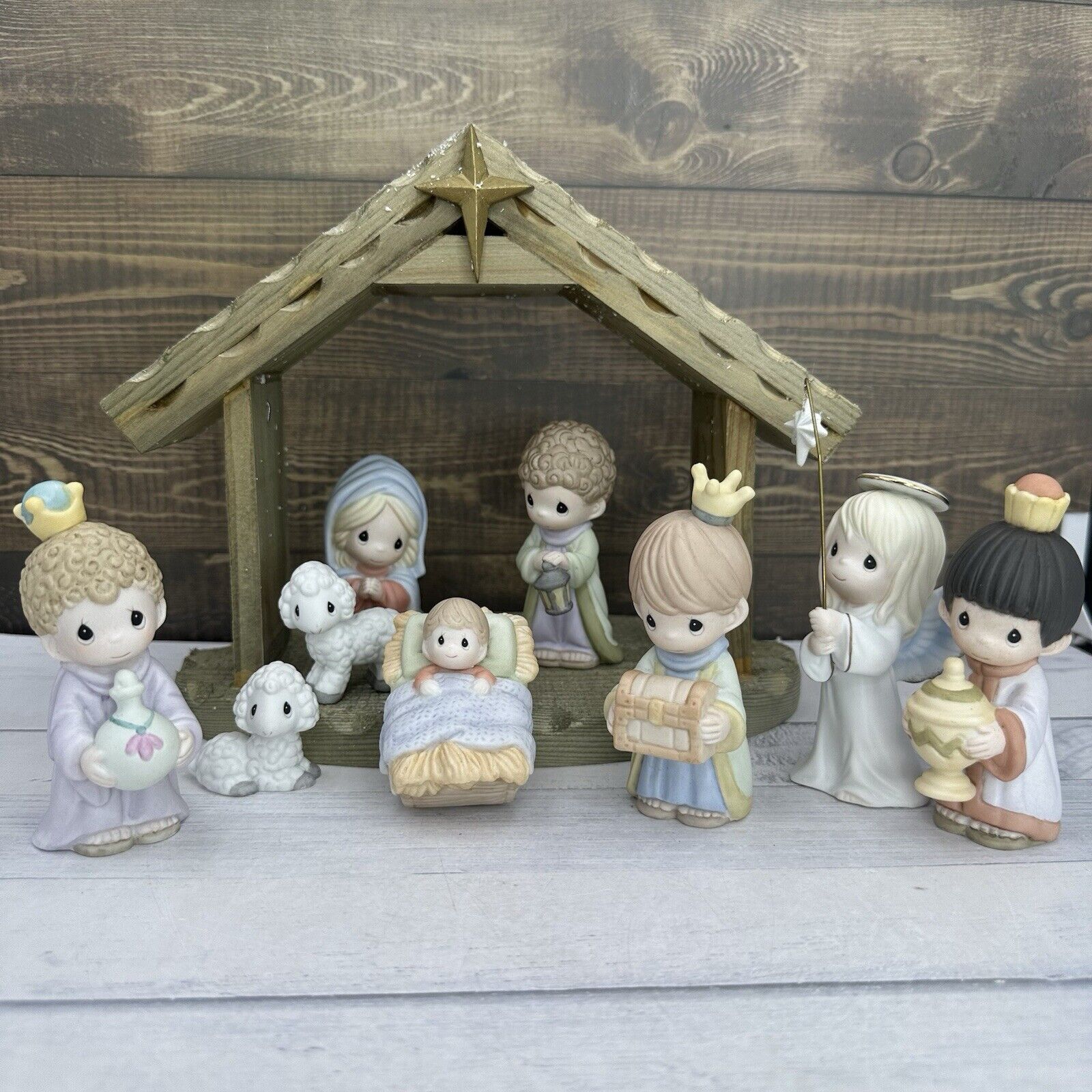 Precious Moments 10 Piece Mini Nativity 119030 Styrofoam Box Angel Wise Men Baby