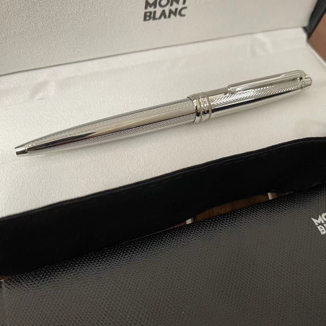 New Authentic Montblanc 2866 Meisterstuck Ballpoint Pen Grid like Silver 164