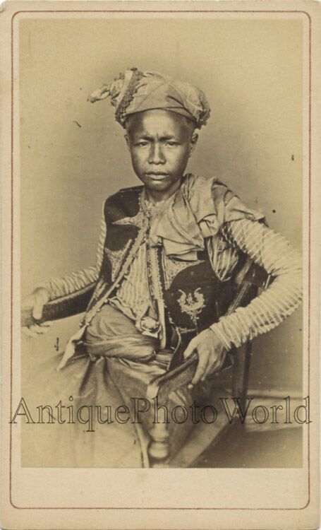 Thailand Siam Royalty Nobility? Antique 19th century CDV photo