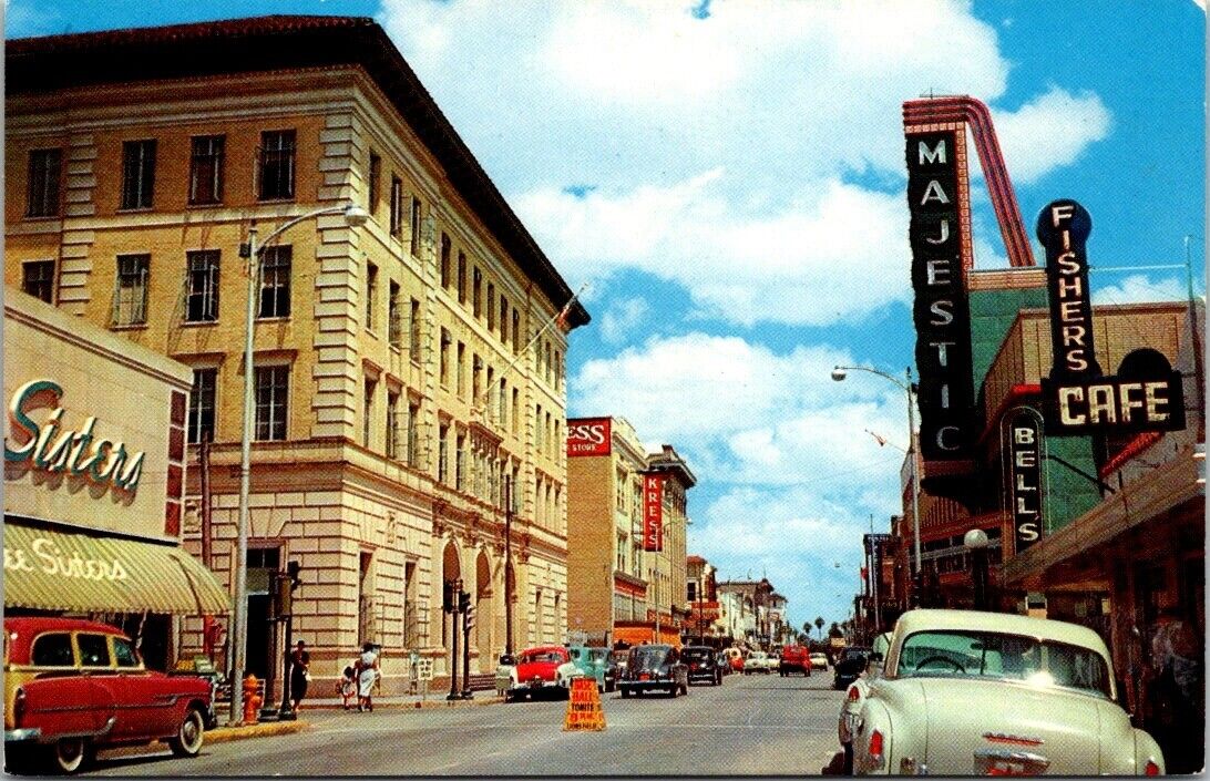 Vintage Postcard Downtown Elizabeth Street Fishers Cafe Brownsville TX B4