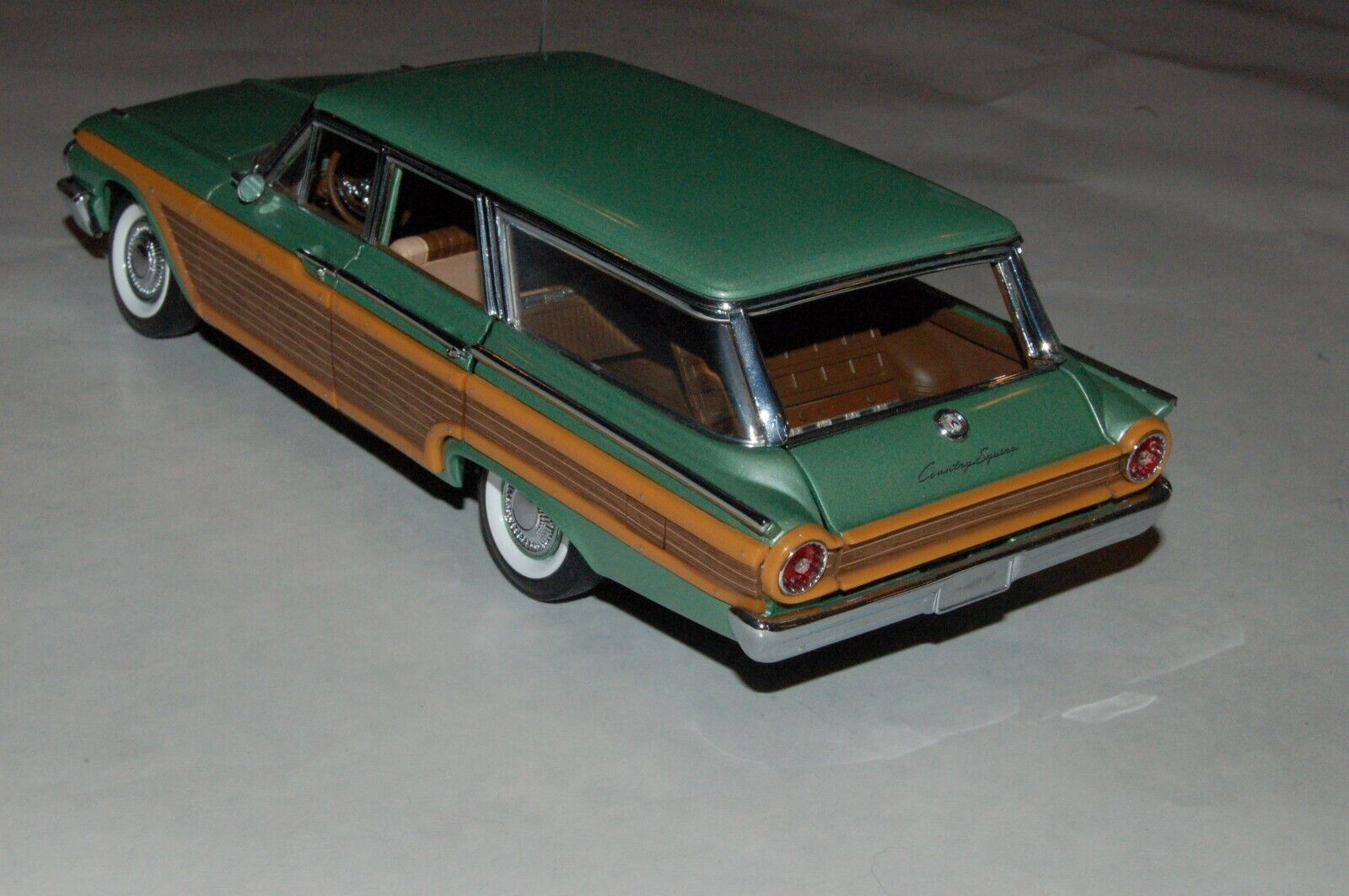 1961 Ford Galaxie 500, promotional model