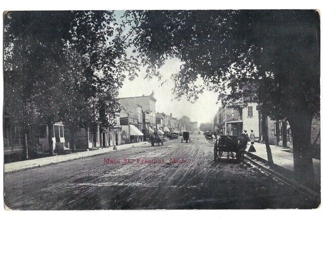 c1910 Main St Fremont Michigan MI Street View Carriages Horse Wagons Postcard