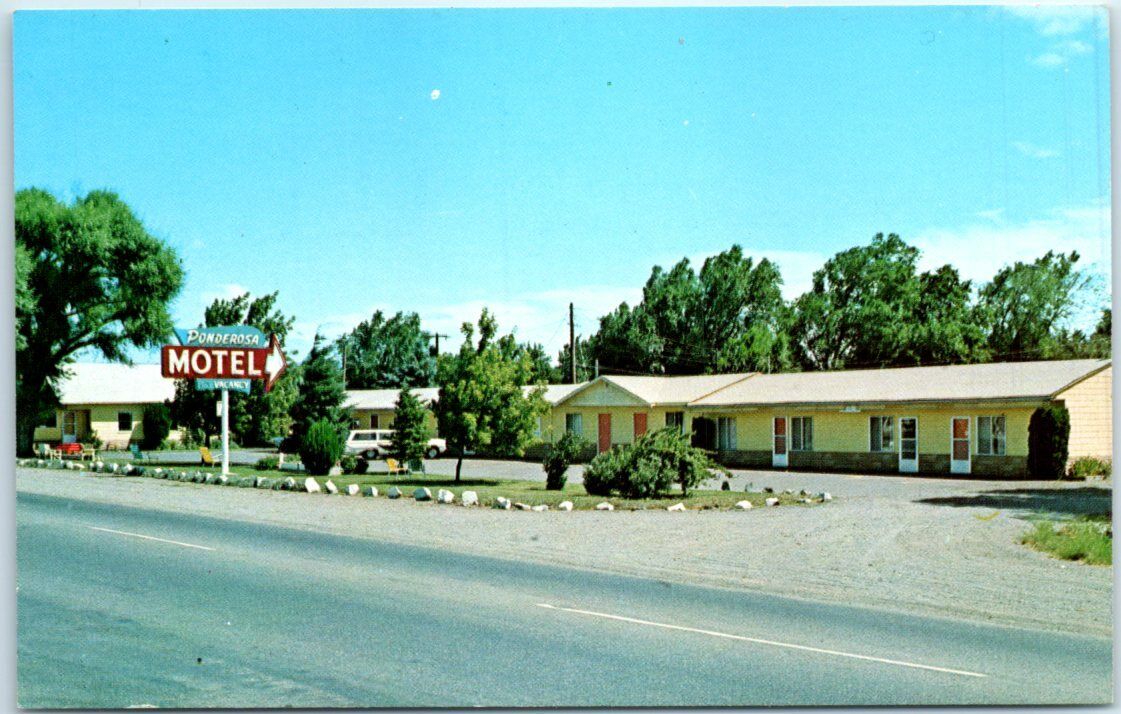Postcard - Ponderosa Motel, Ellensburg, Washington