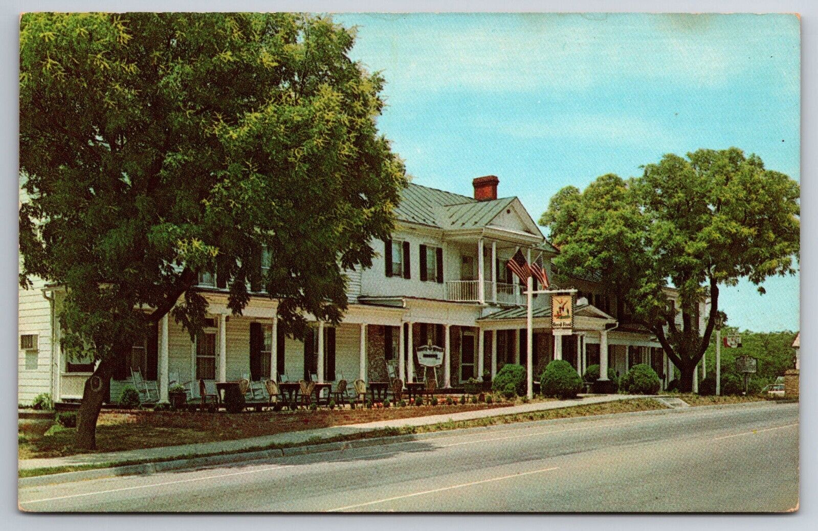 Vintage Postcard VA Middletown Wayside Inn Street View -5771