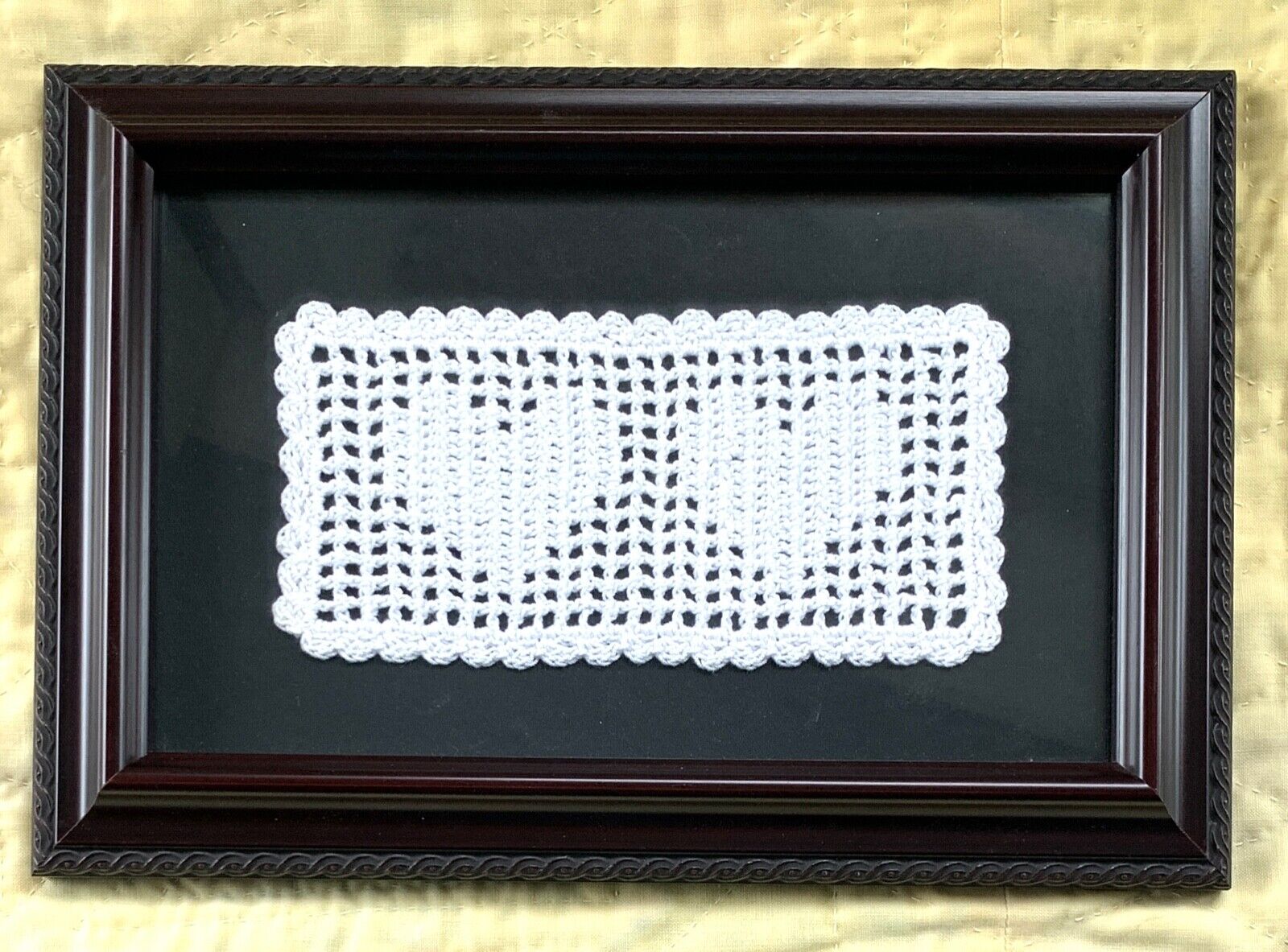Framed HEARTS FILET  LACE Vintage Antique Hand Crocheted ~~ sweet wedding gift