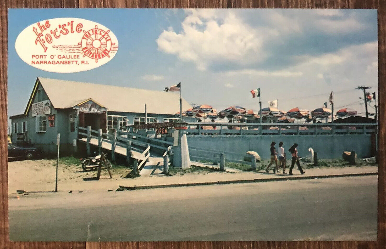 Postcard The Focsle Restaurant Port o Galilee Narragansett, RI Fo’c’s’le A8
