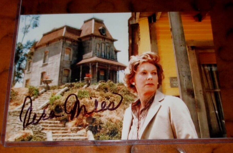 Vera Miles  signed sutographed photo played Lila Crane in Hitchcocks Psycho 1 &2