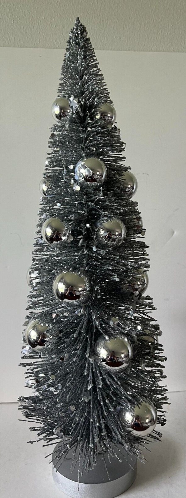 Vintage Ornamental Glittery Silver Tinsel Table-Top 15\