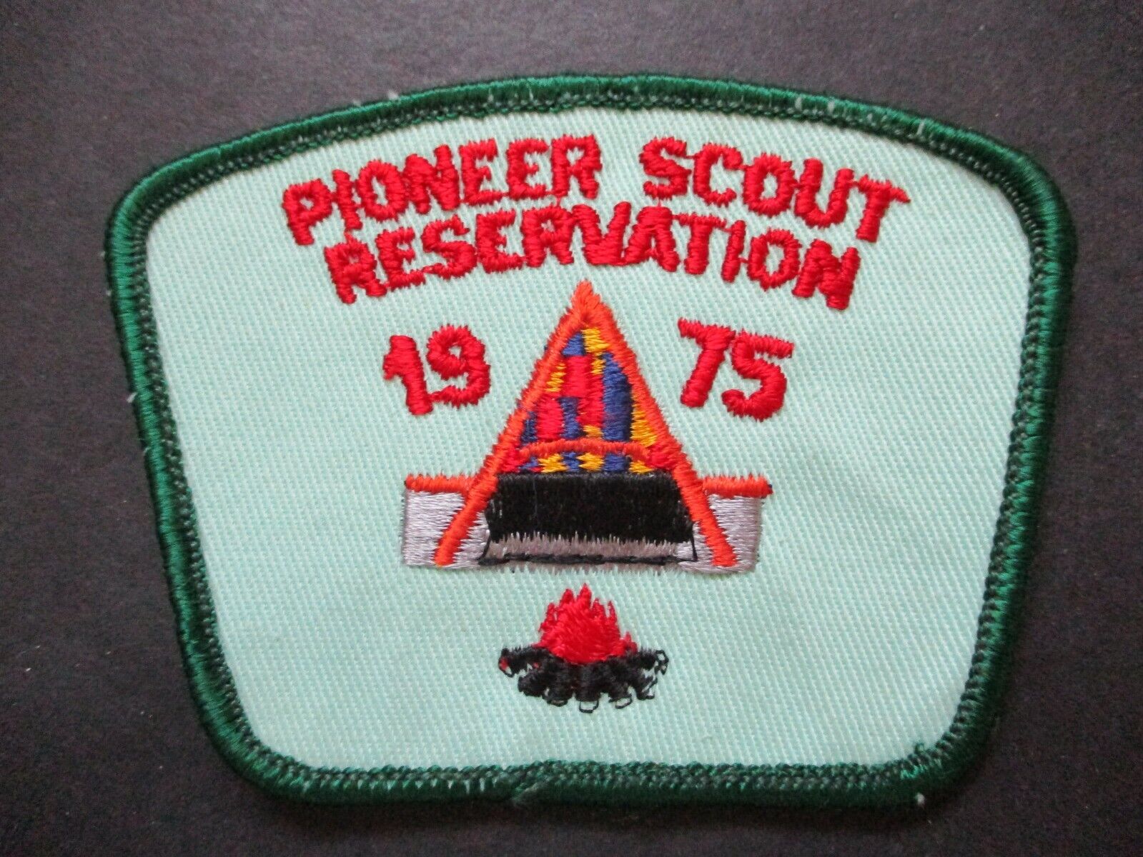 1975 Pioneer Scout Reservation dark green border boy scout patch
