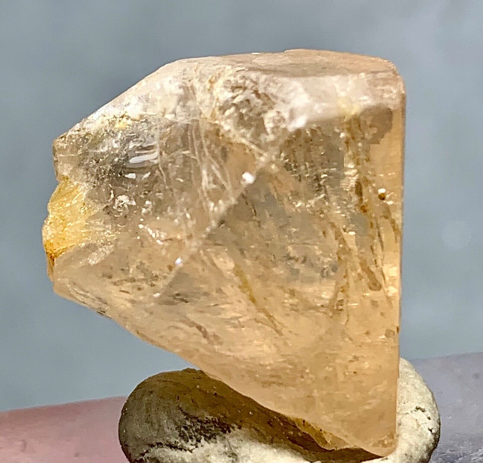 44 Carat Natural Topaz Crystal From Pakistan