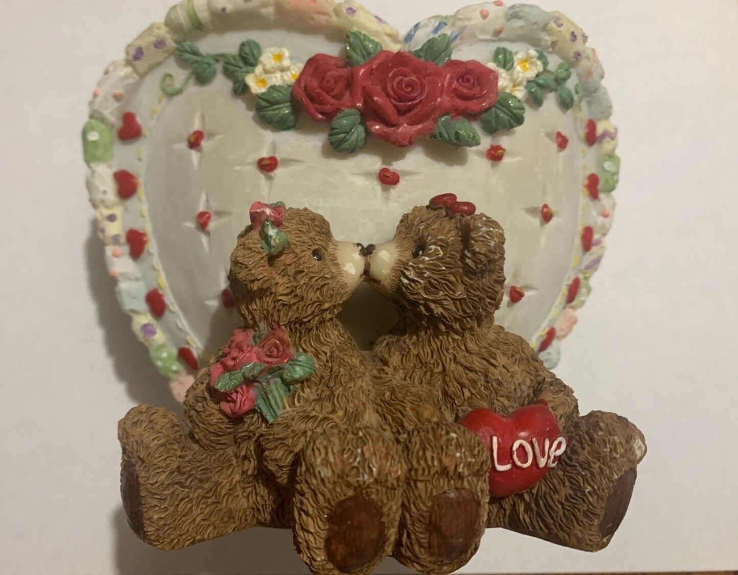 Vase  Heart  Shaped  With  Two Teddy  Bears  1998 Joelson 
