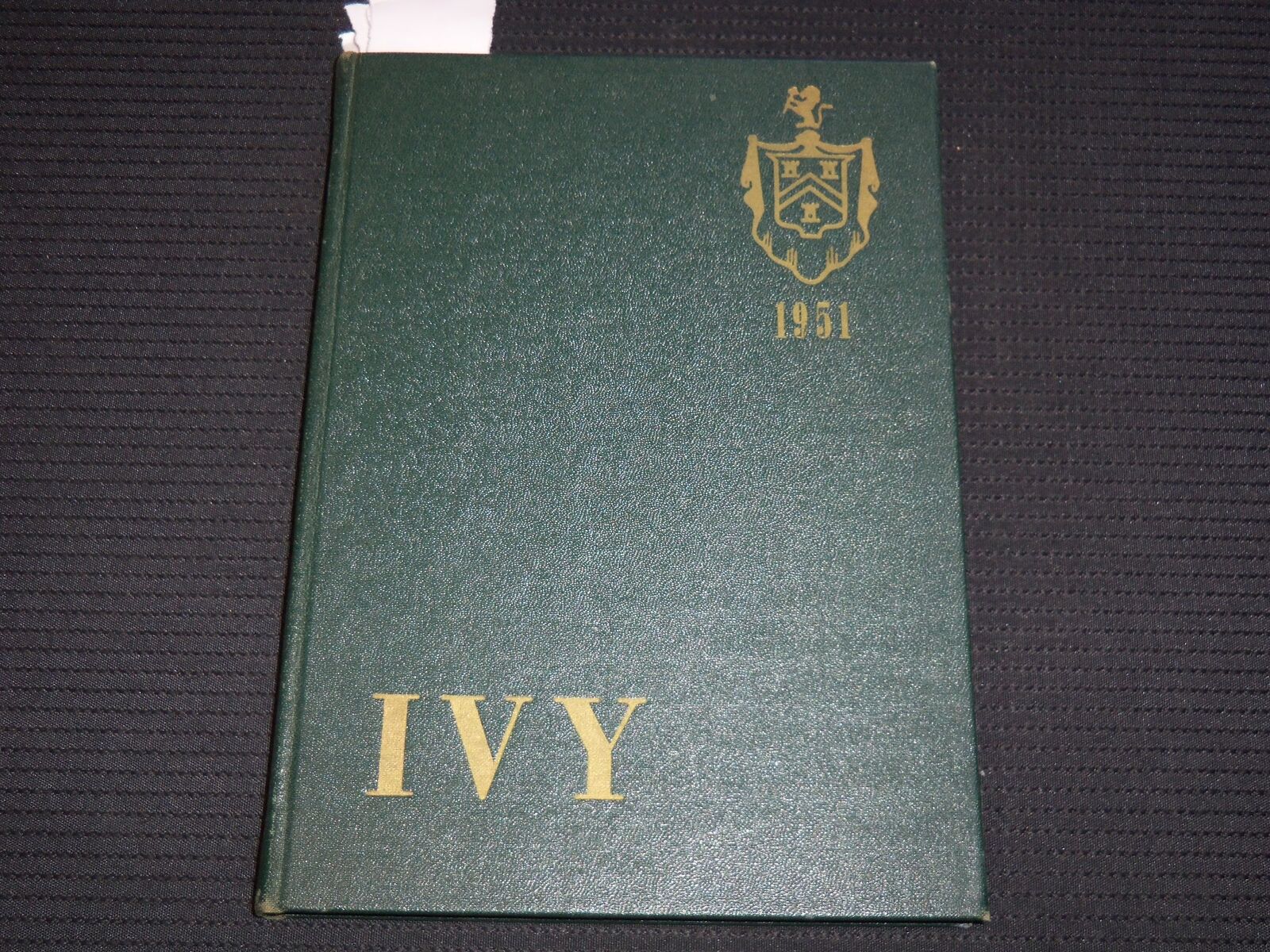 1951 THE IVY ST. MARY'S HALL YEARBOOK - BURLINGTON NEW JERSEY - KD 4144C