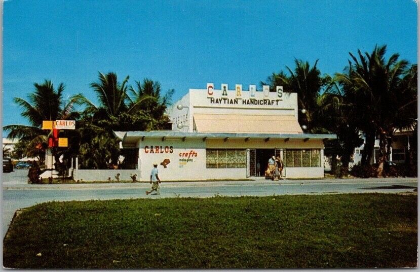 Vintage 1960 PORT-AU-PRINCE, HAITI Postcard CARLOS Craft Store / Street View