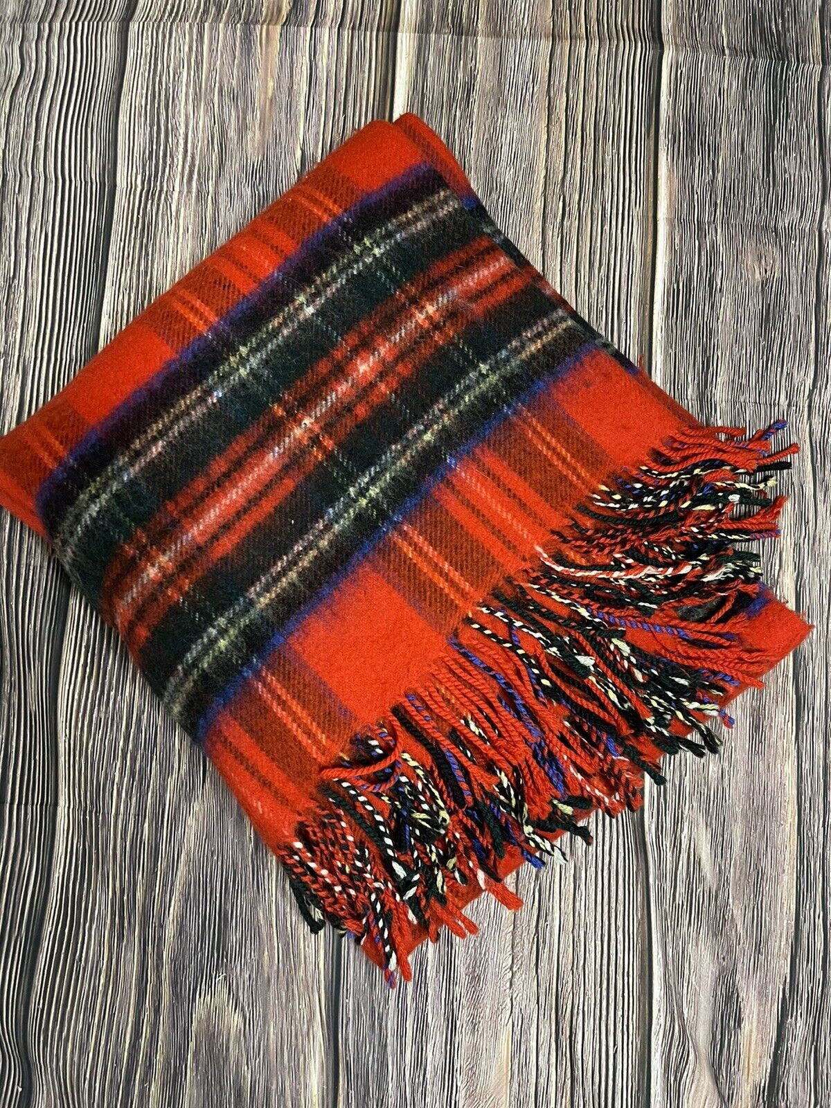 Woolmark Biederlack plaid throw blanket. 53”x63”