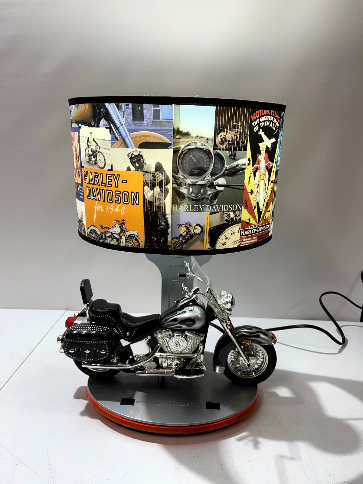 2004 Harley Davidson Heritage Softail Table Lamp Night Light With Sound Vintage