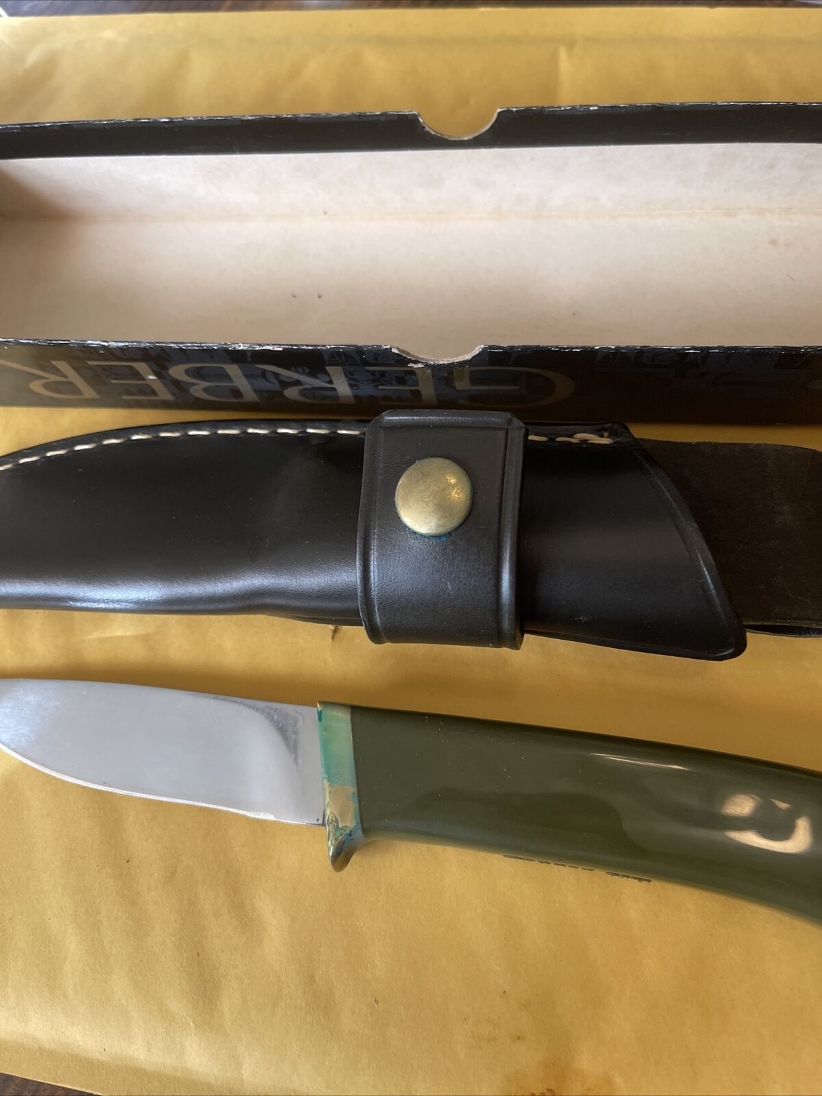 Vintage Gerber C375 Fixed Blade Knife Original Box And Sheath  ( PAA BOX )