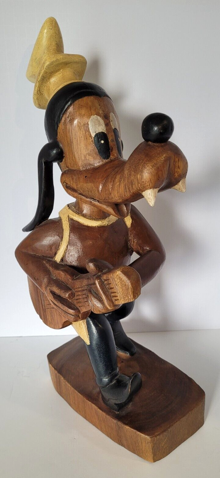 Disneyana Vintage Goofy Wooden Carving Rare