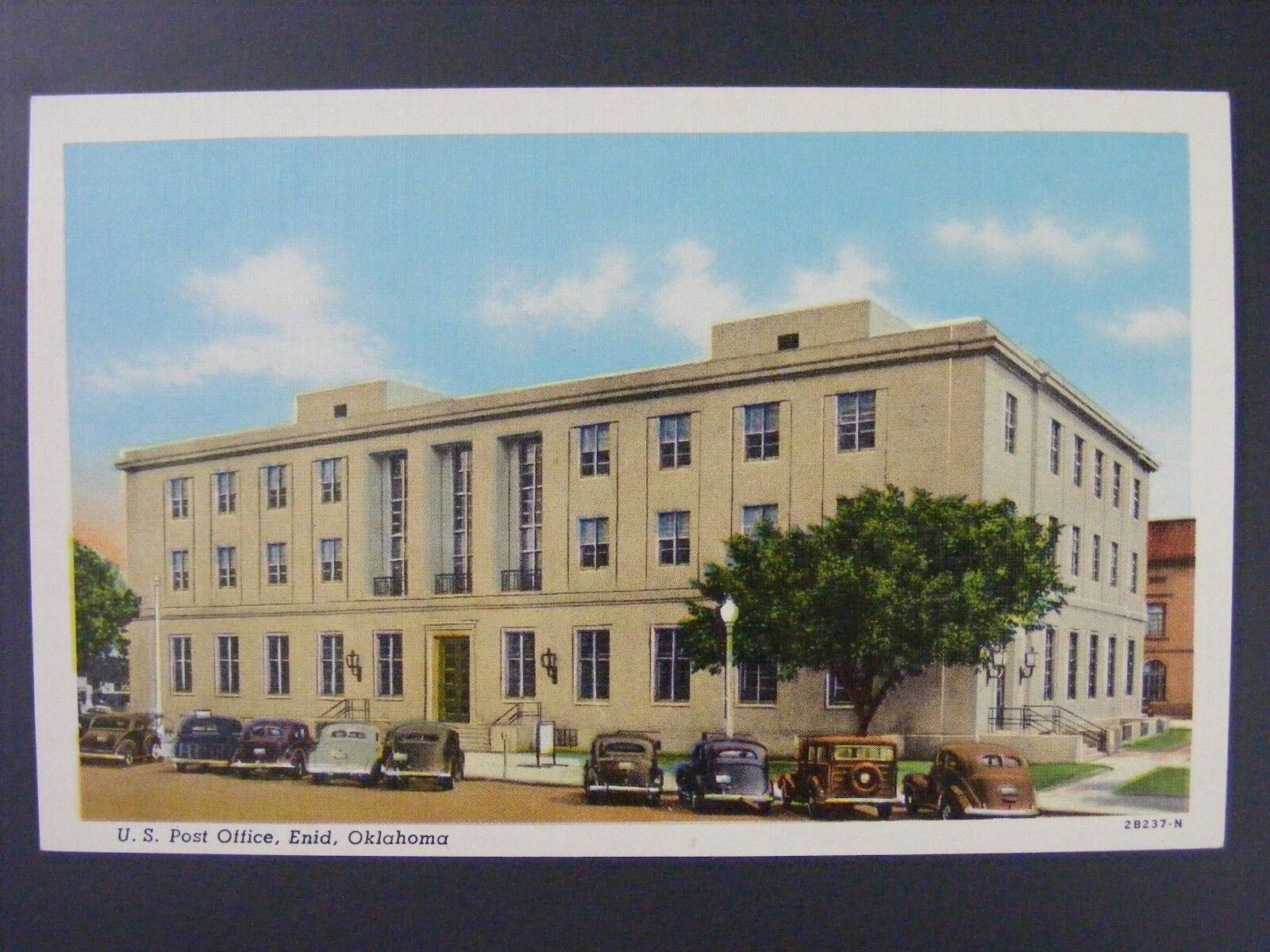 Enid Oklahoma OK US Post Office Old Cars Vintage Curt Teich Linen Postcard 1942