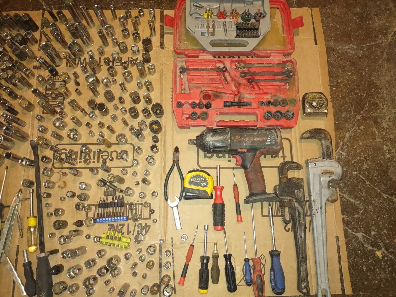 Huge Lot of Over 816+ Mechanics Tools 1/4