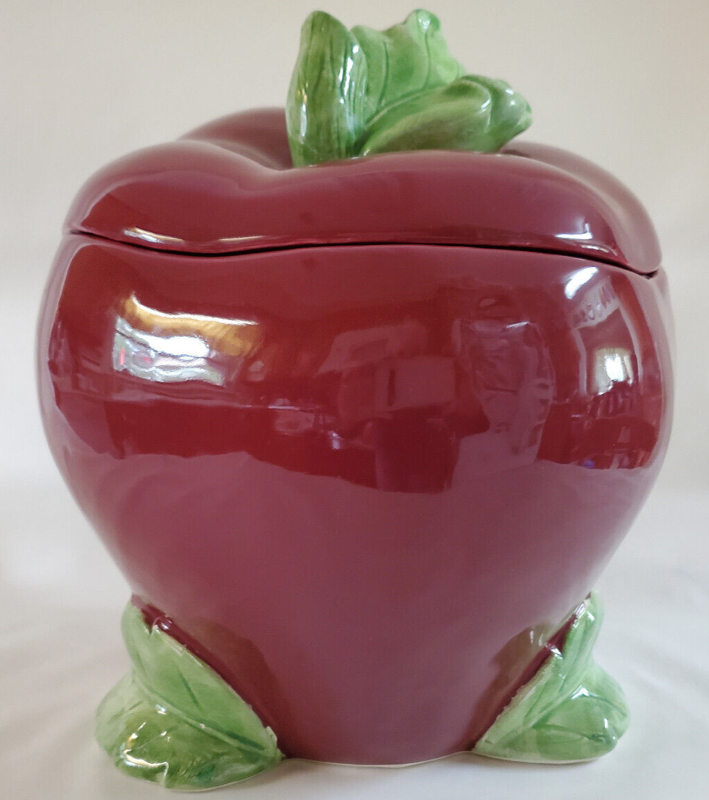 Large Red Apple Cookie Jar, Beautiful Colors, Vintage 1990’s Gibson Homeware