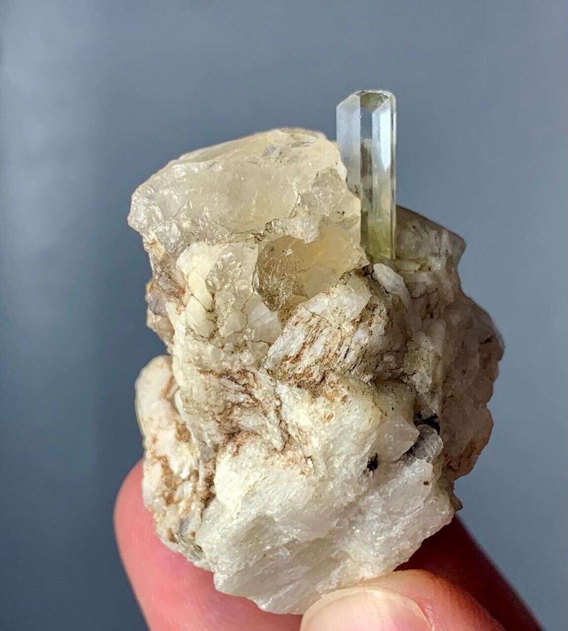 165 Carats Terminated Aquamarine Crystal From Pakistan