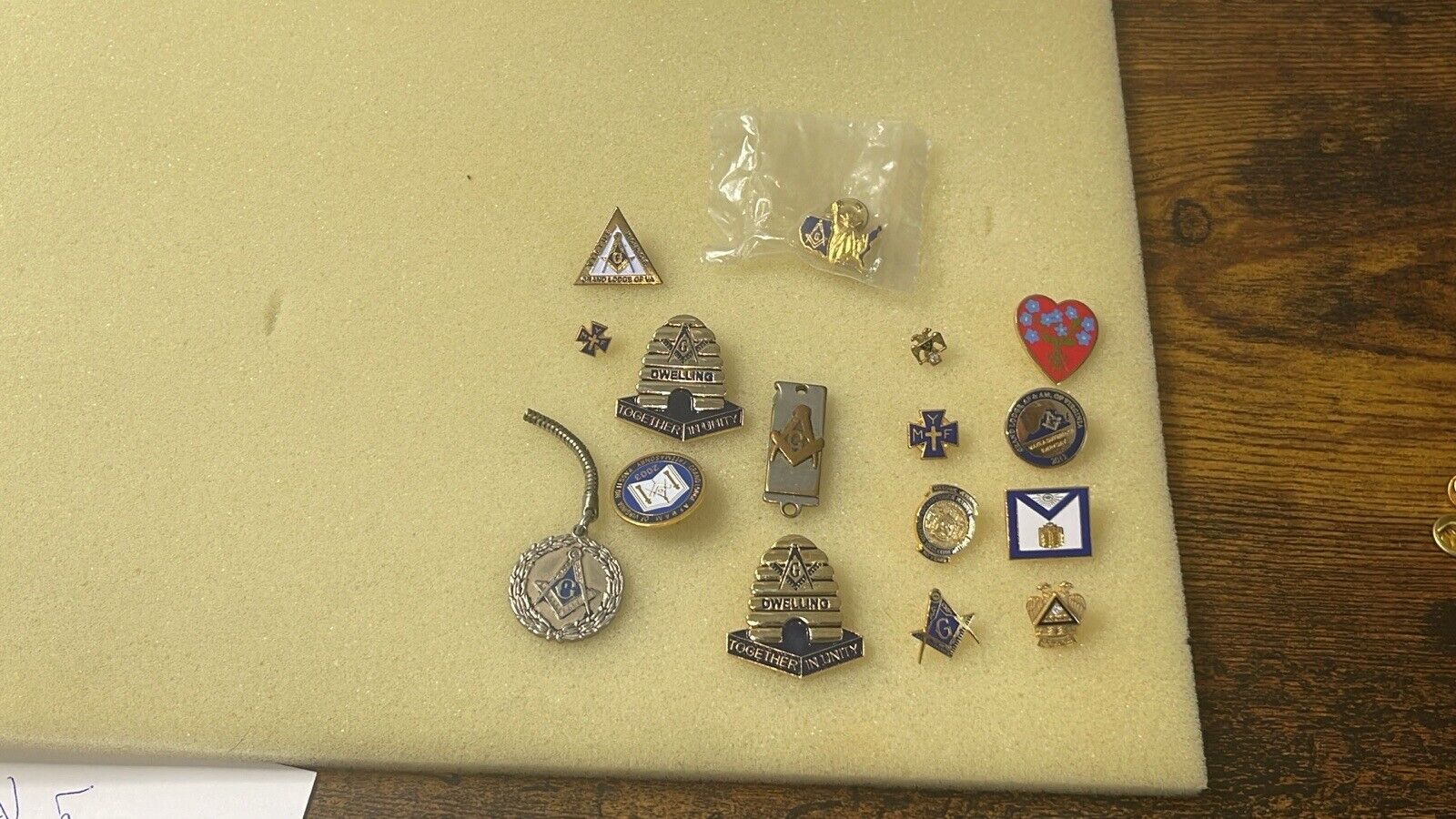 Lot Of 16 Masonic Free Mason Pins And Misc 