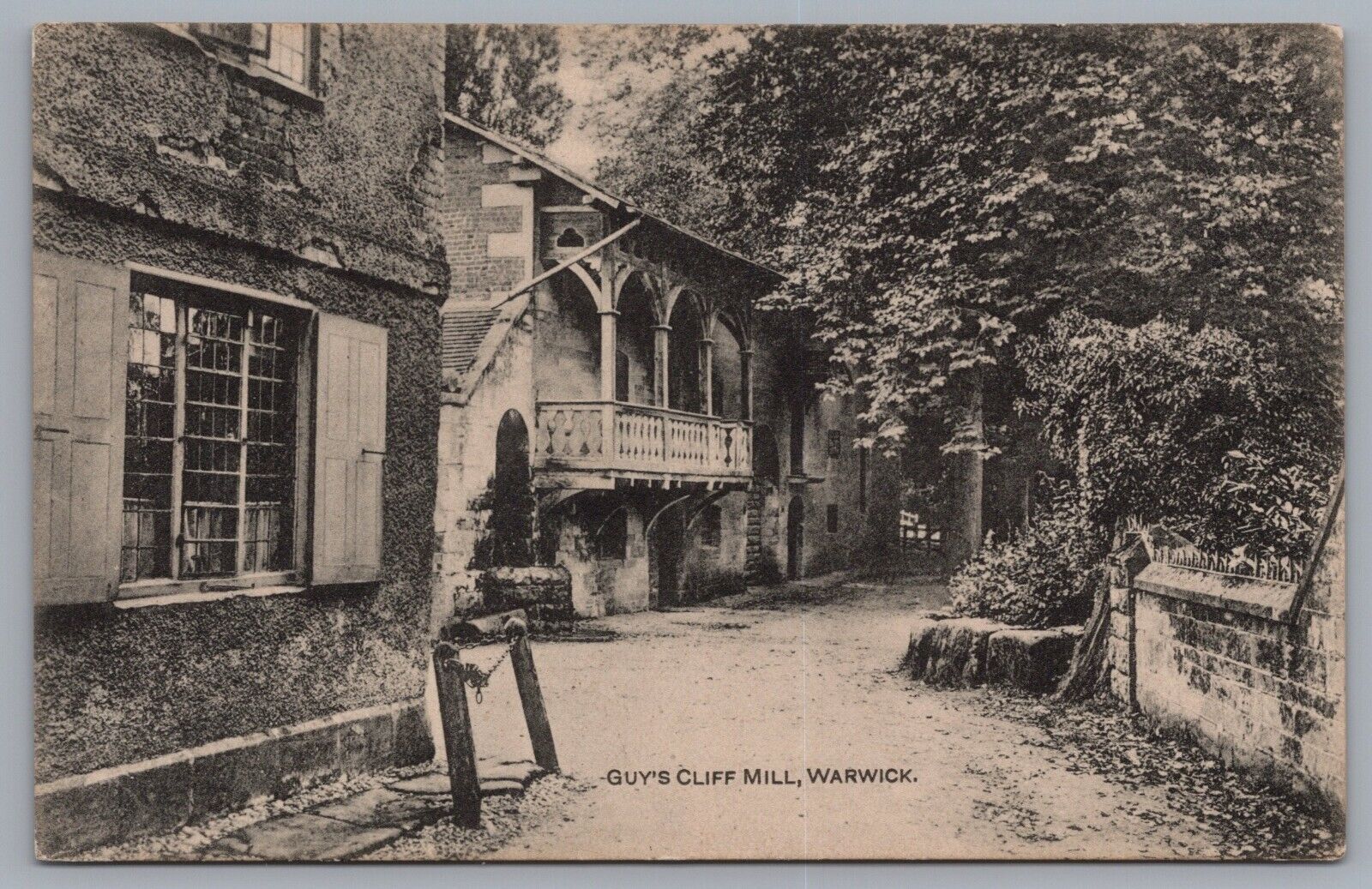 Guy's Cliff Mill Warwick England Postcard