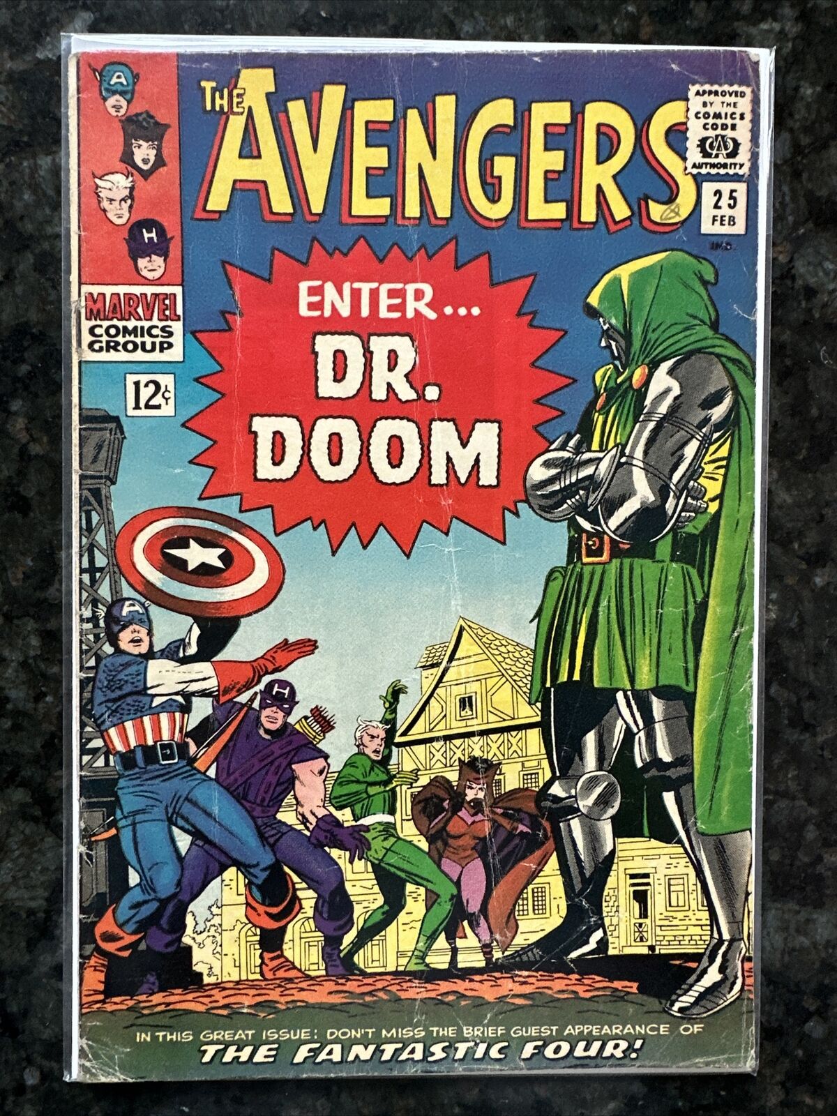 Avengers #25 1966 Key Marvel Comic Book 1st Avengers Vs. Doom Battle
