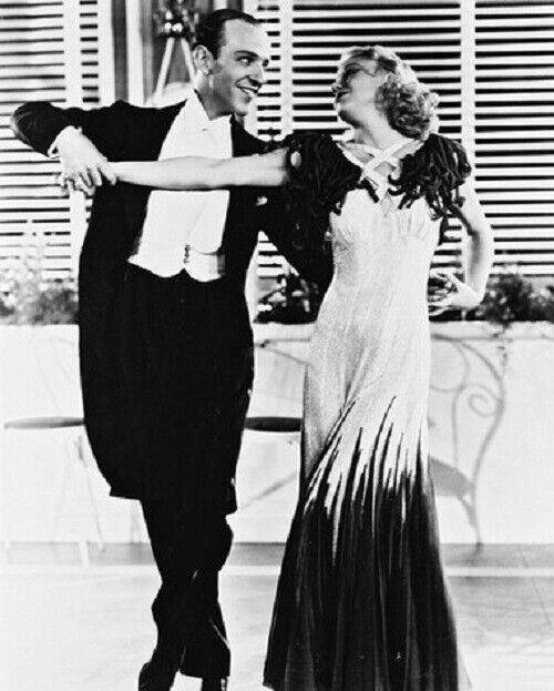 Fred Astaire and Ginger Rogers The Gay Divorcee  8x10 Glossy Photo