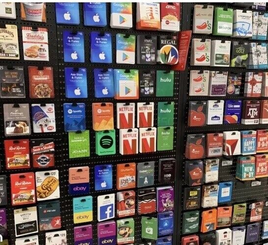 1,000 NEW In Package GIFT CARDS - NO VALUE - COLLECTIBLE NOVELTY ONLY