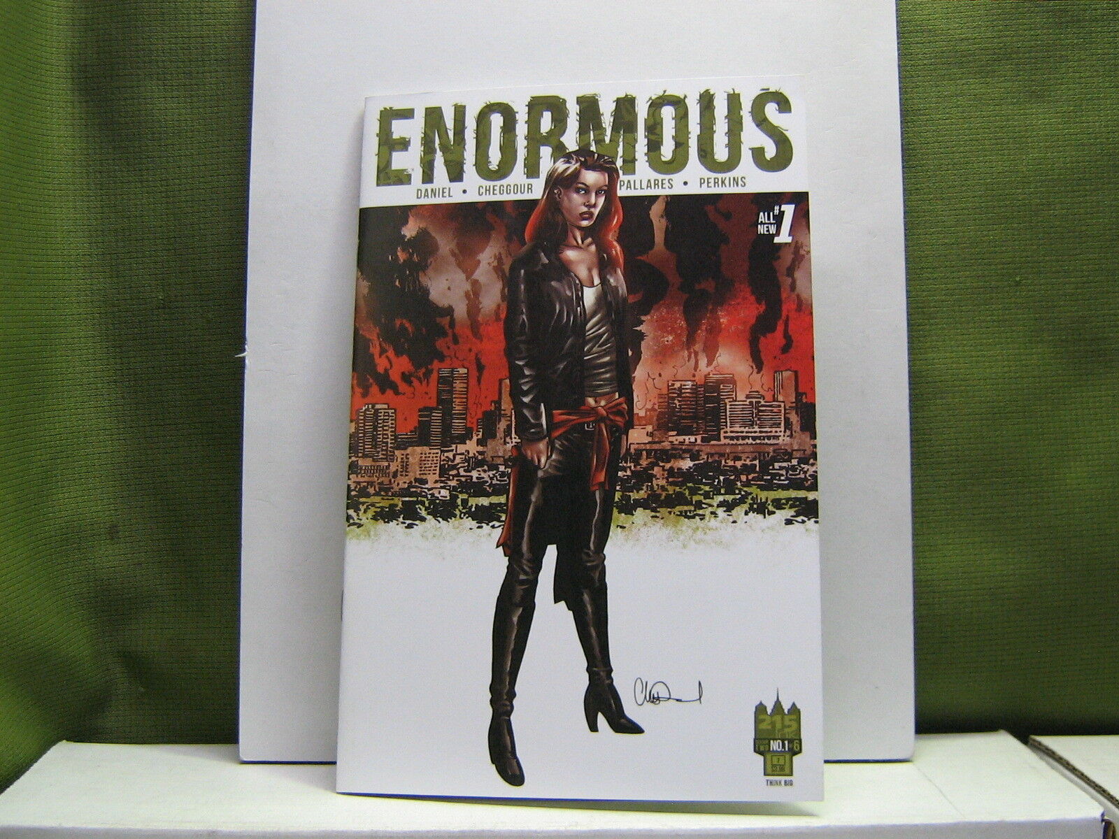 Enormous  Vol 2 #1 Charlie Adlard Variant Cover B / 215 INK Comics HTF. VF / NM