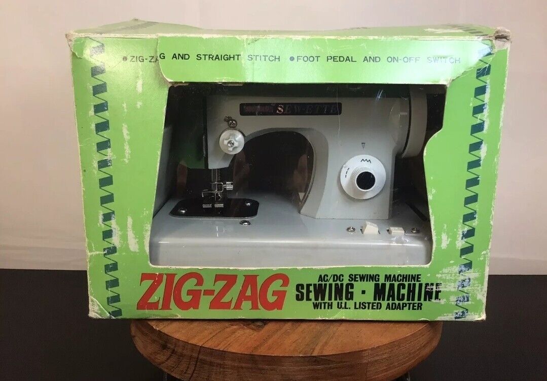 Vintage Zig Zag Sew Ette Mini Portable Sewing Machine Straight Stitch Foot Pedal