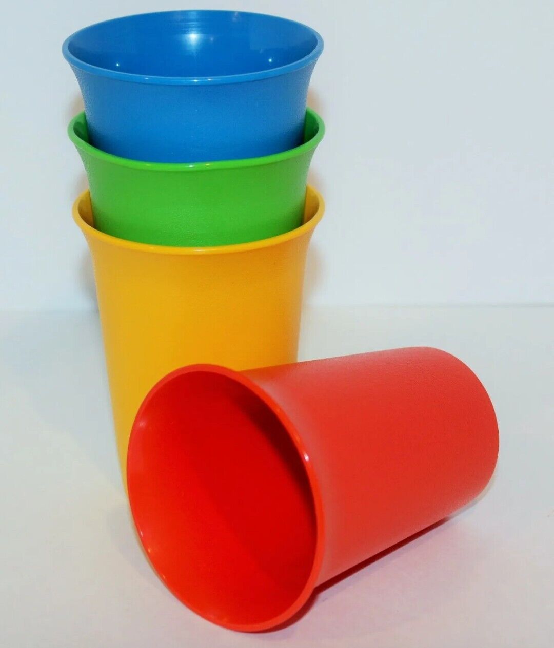 Tupperware Vintage Style Bell Tumblers 7oz Kids Cups 4pc BPAFree  PRIMARY COLORS