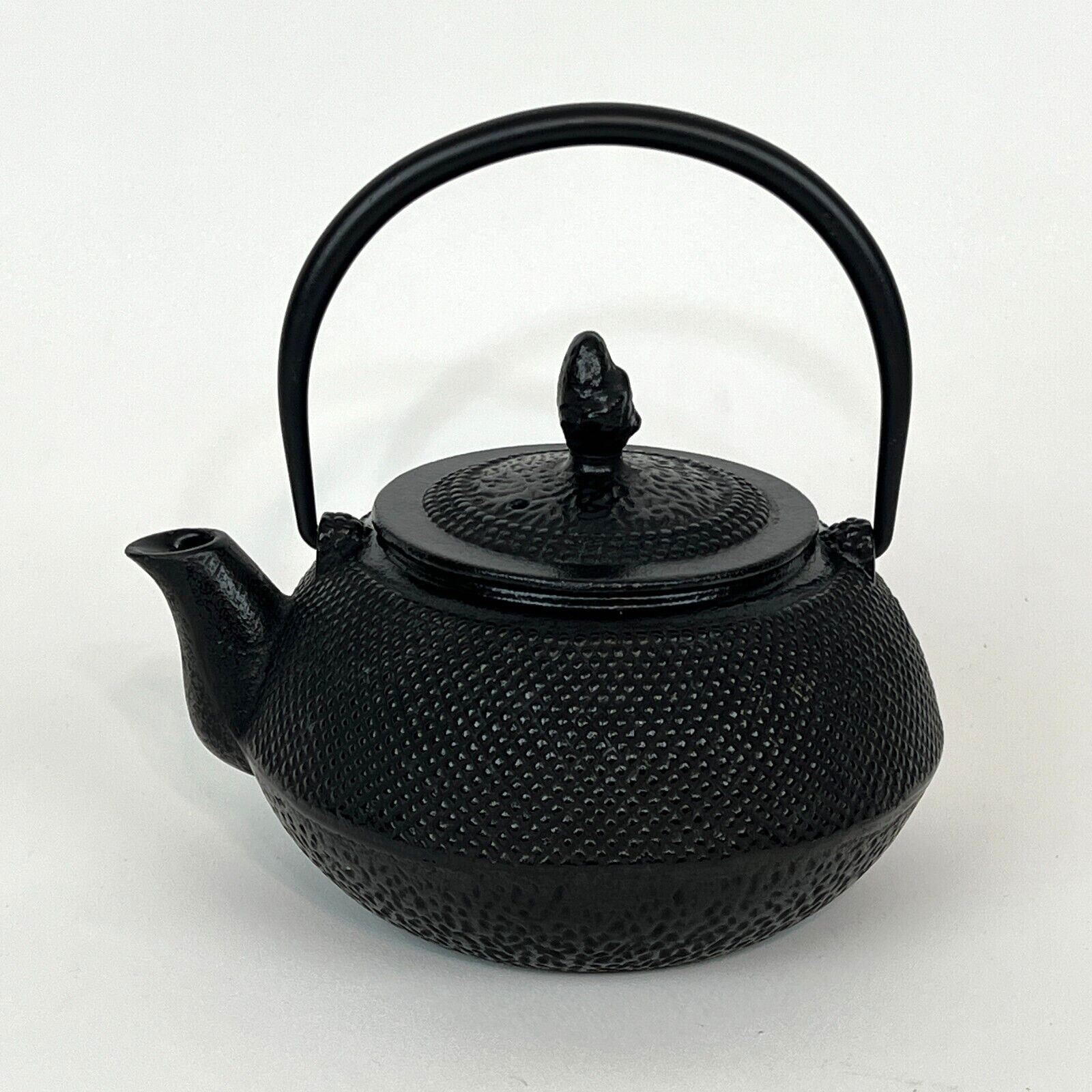 Teavana Hobnail Cast Iron Teapot Kettle Black w/mesh infuser ~ SHIPS FREE