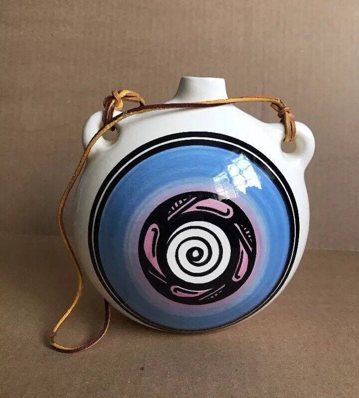 1976 Fine Vintage Southwest Native American Style Art Painted Canteen Leather NR
