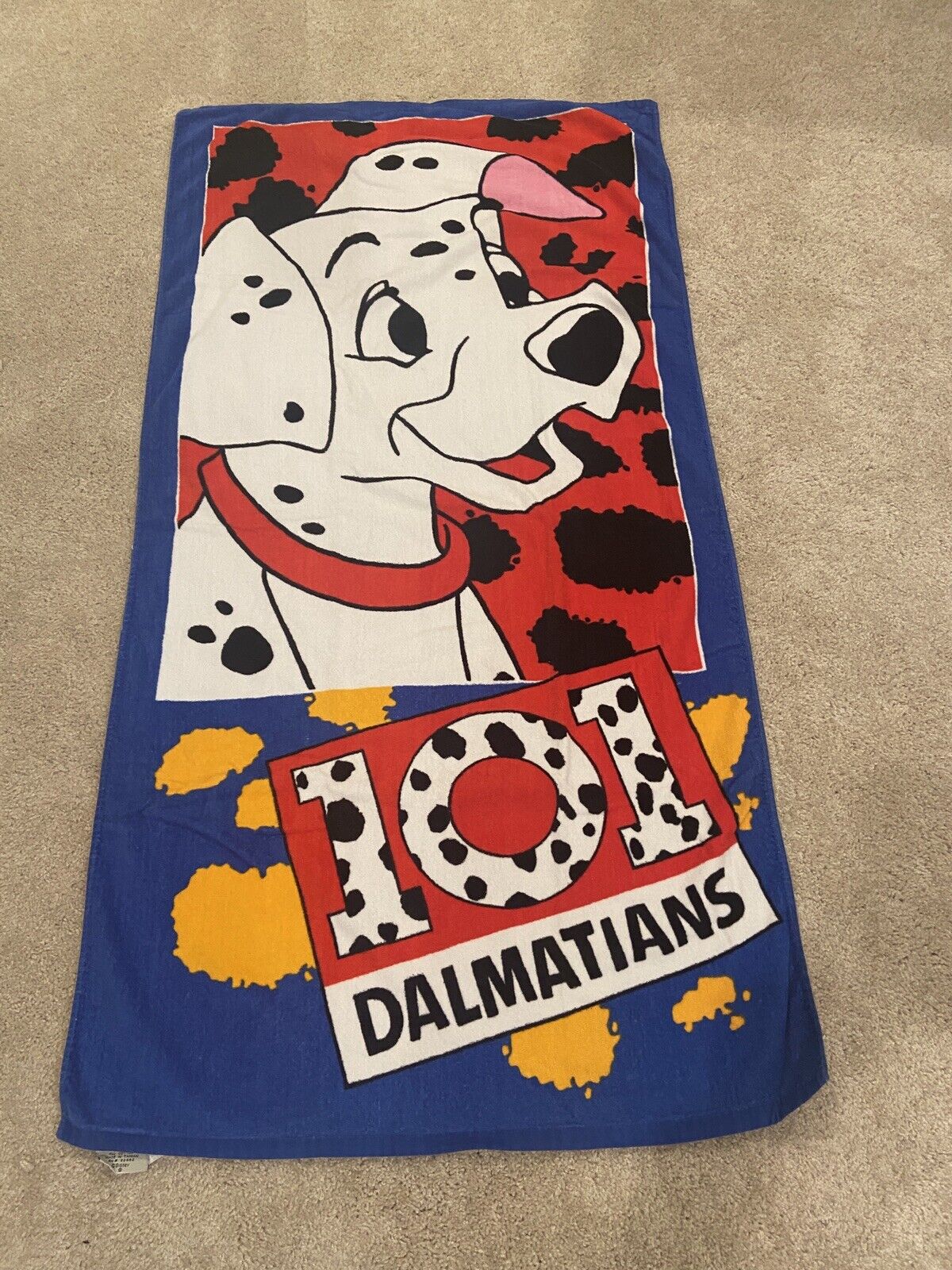 Vintage 90s 101 DALMATIONS Disney Beach Pool Bath Towel 28