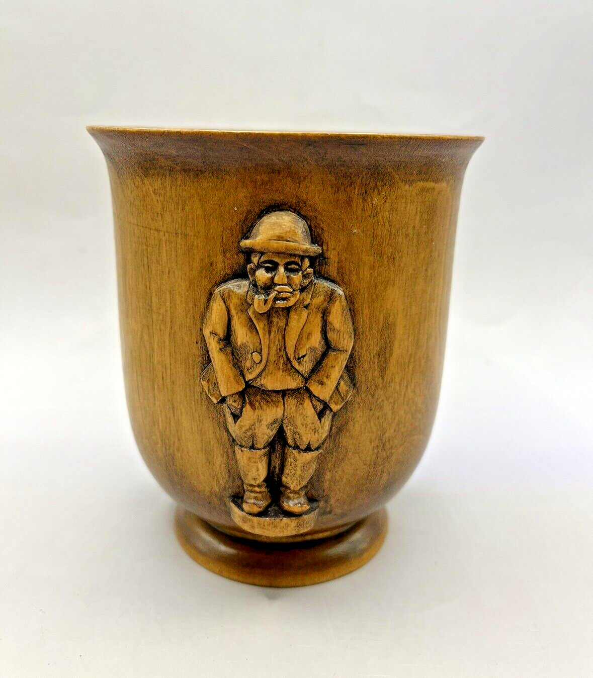 VTG Hand Carved Wooden Folk Art Cup /Vase /Vessel  ~3 Carved Figures ~Signed
