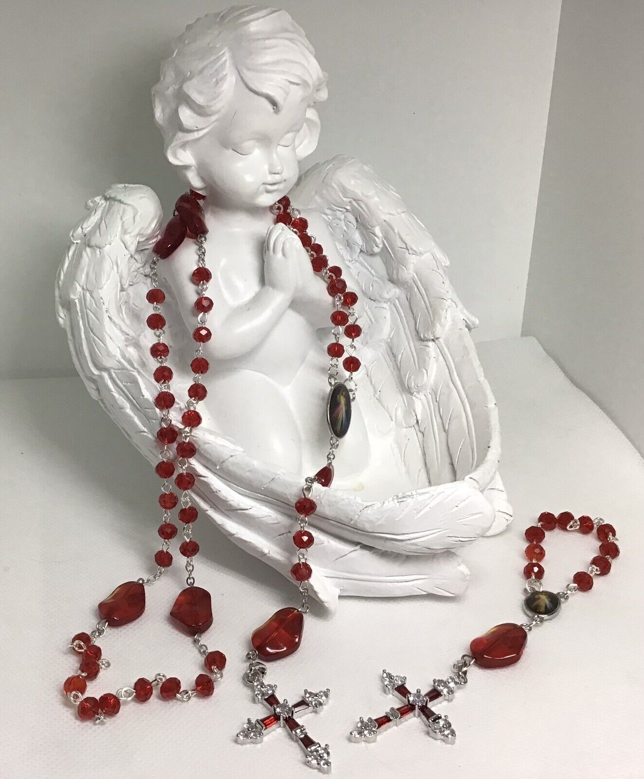 Exquisite Rosary Set With Red Faceted Crystal And Glass,  And A Rhinestone Cross